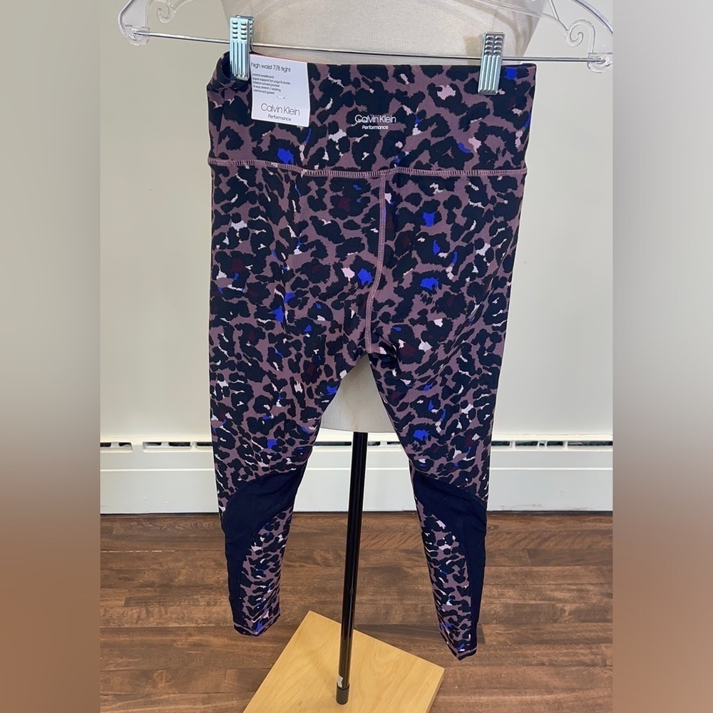 NEW || Calvin Klein performance leggings || Cheetah print tights || athletic